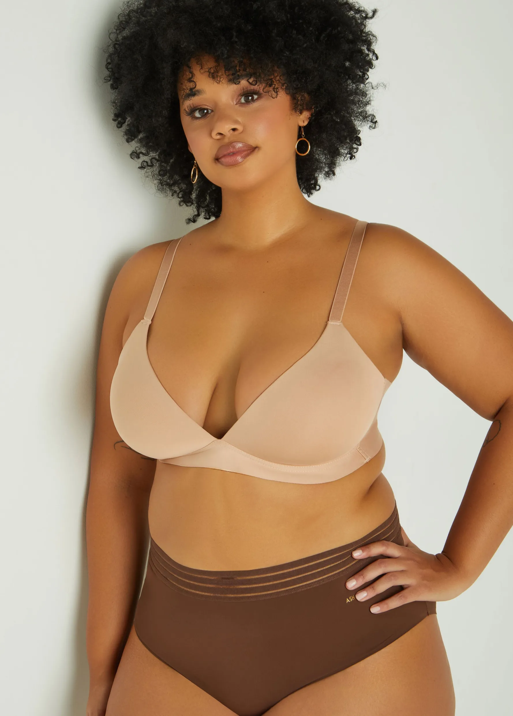 Sale Ashley Stewart 3 Pack YMI Wireless Bras Brown