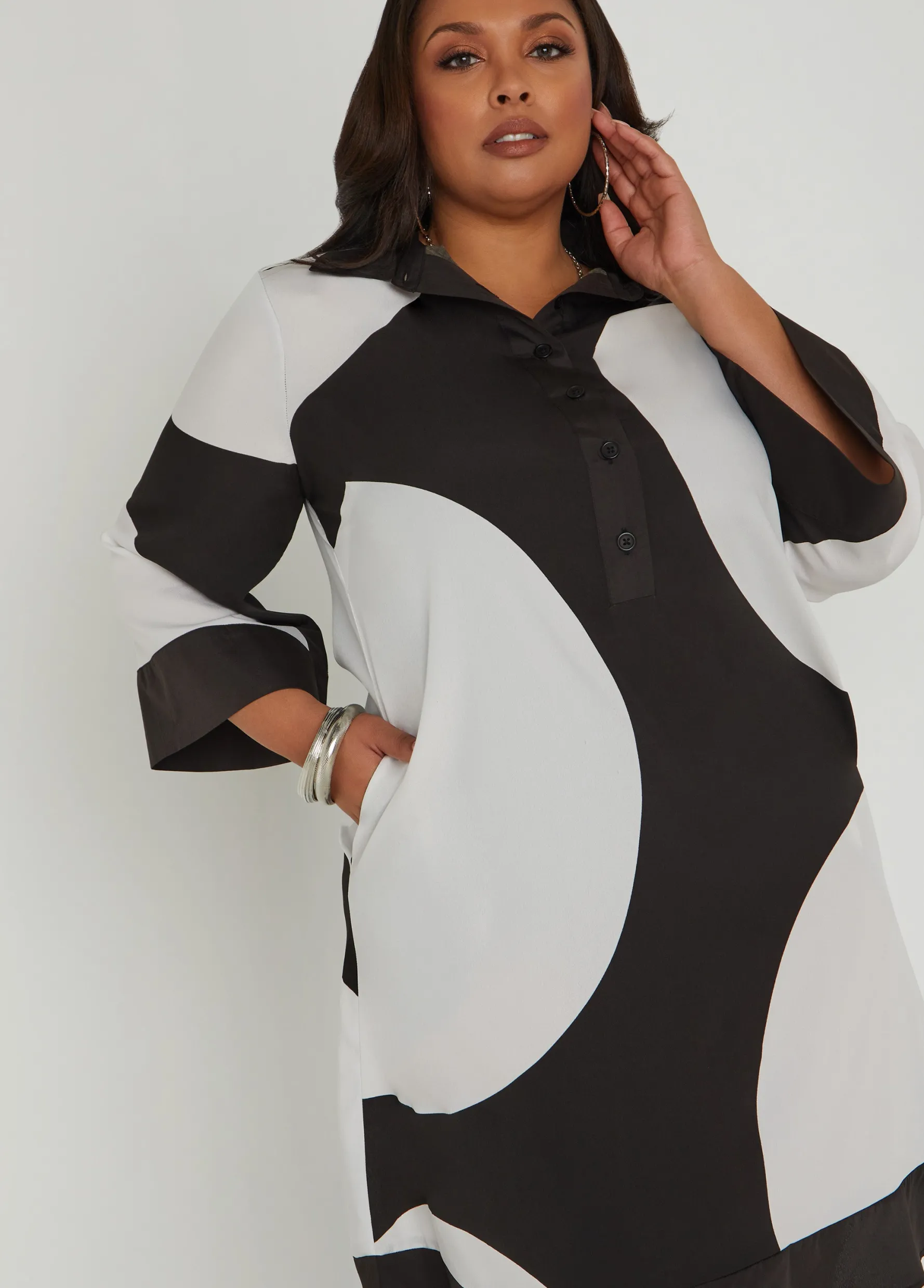 Discount Ashley Stewart Buttoned Circle Print Shirtdress Black White