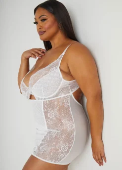 Best Ashley Stewart Eyelet Paneled Lace Chemise Set White