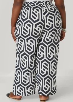 Clearance Ashley Stewart Geo Print Cotton Pants