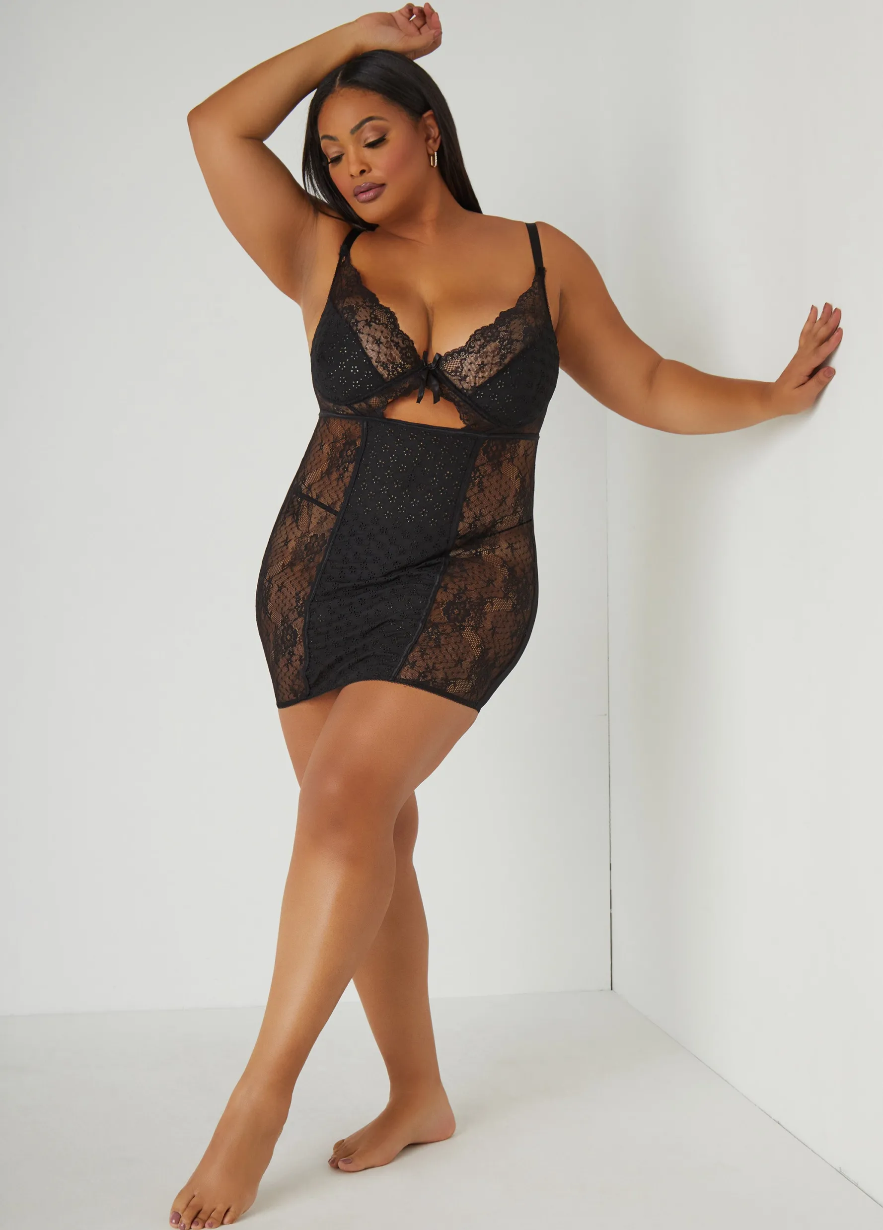 Clearance Ashley Stewart Lace Paneled Eyelet Chemise Set Black