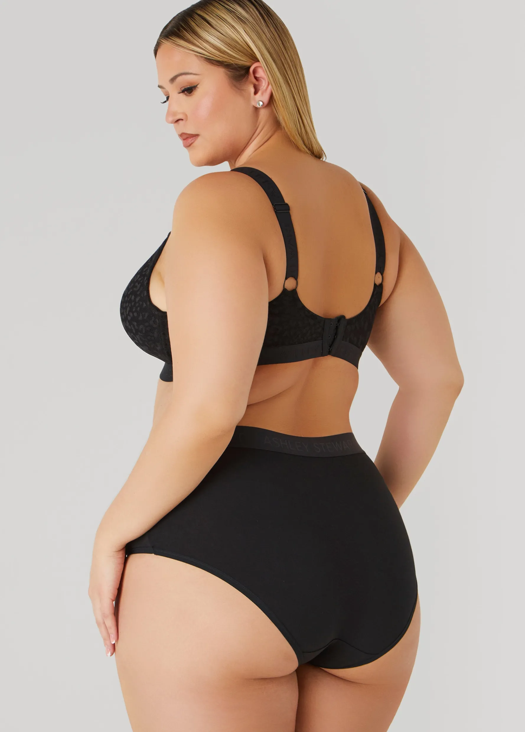 Best Ashley Stewart Logo Cotton Blend Briefs White