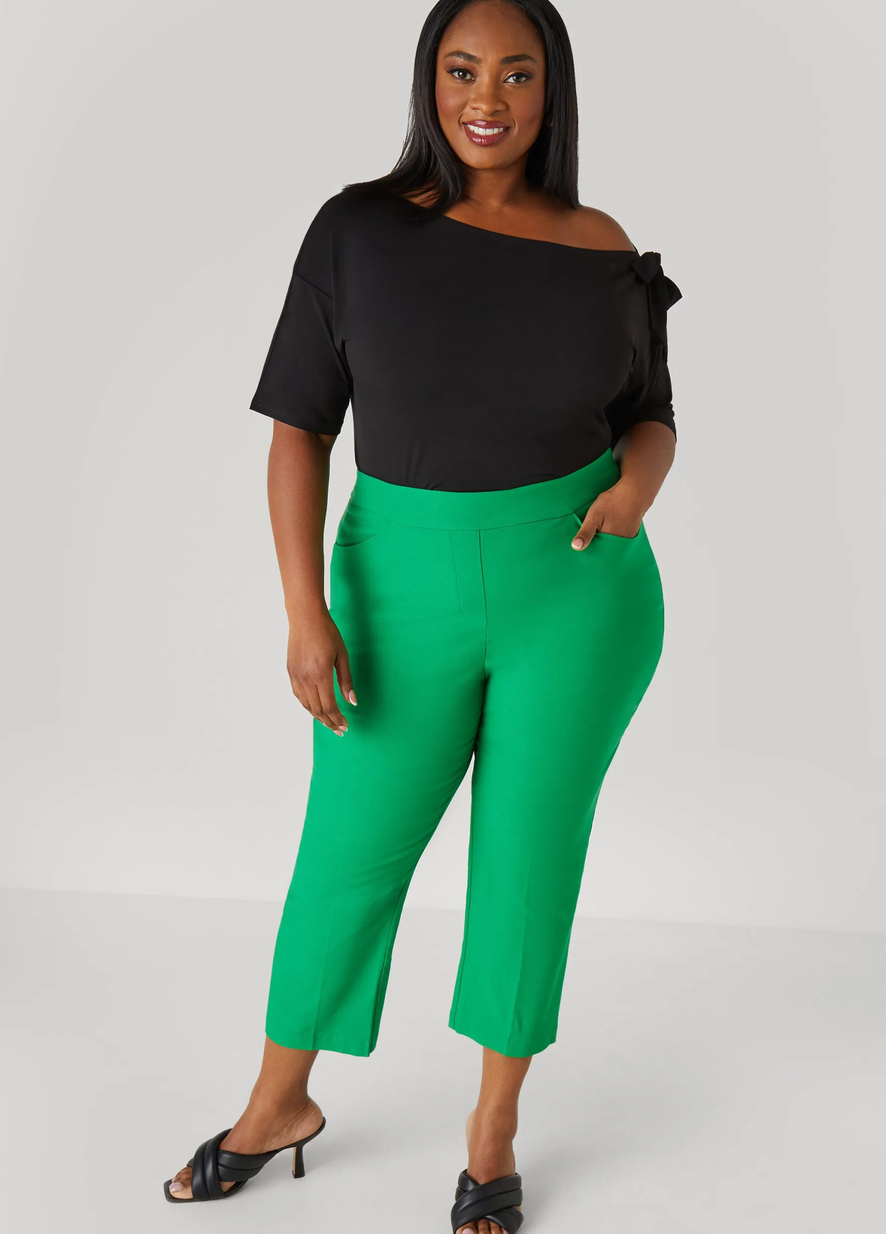 New Ashley Stewart Mid Rise Pull On Capris