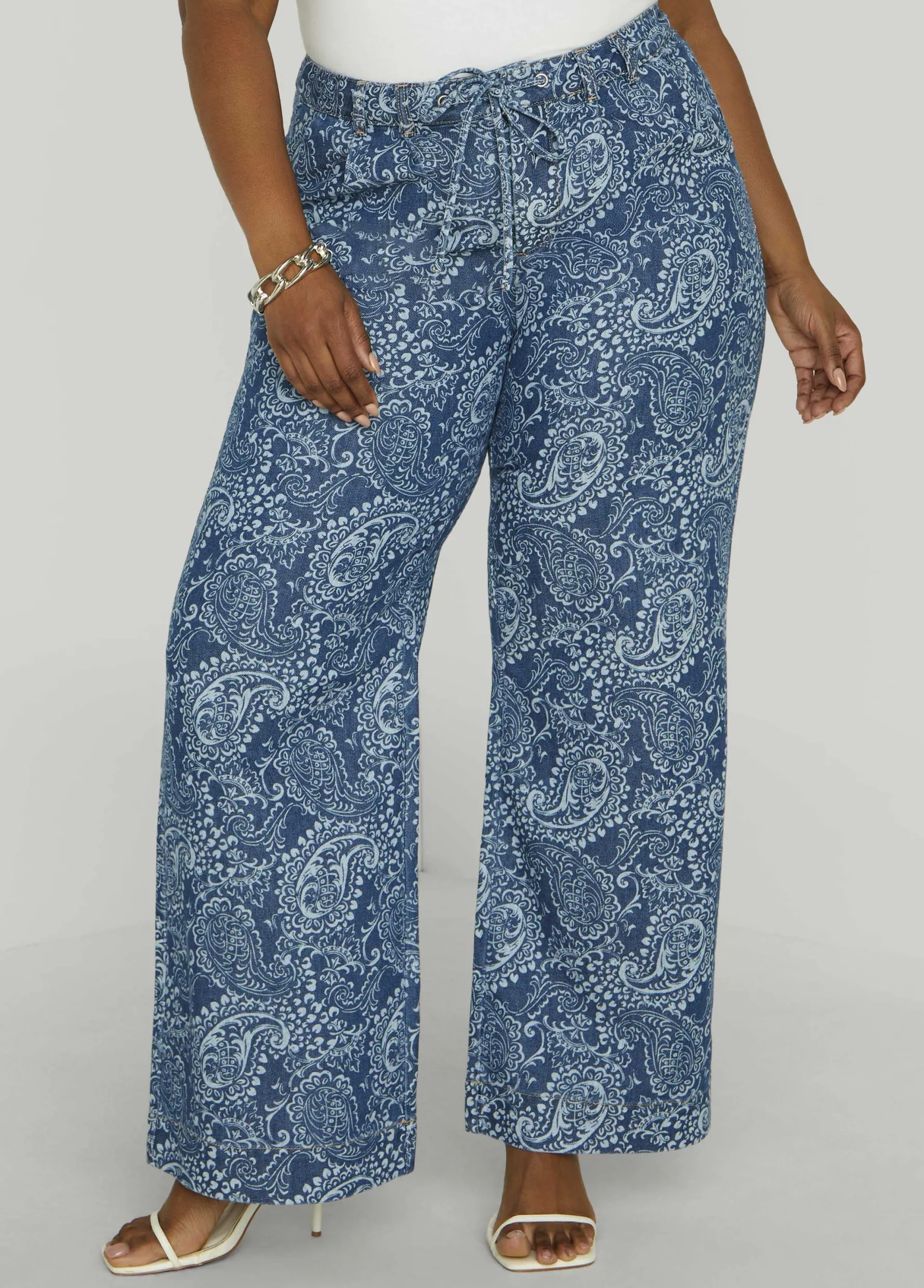 Sale Ashley Stewart Paisley Print Straight Leg Jeans Dk Rinse