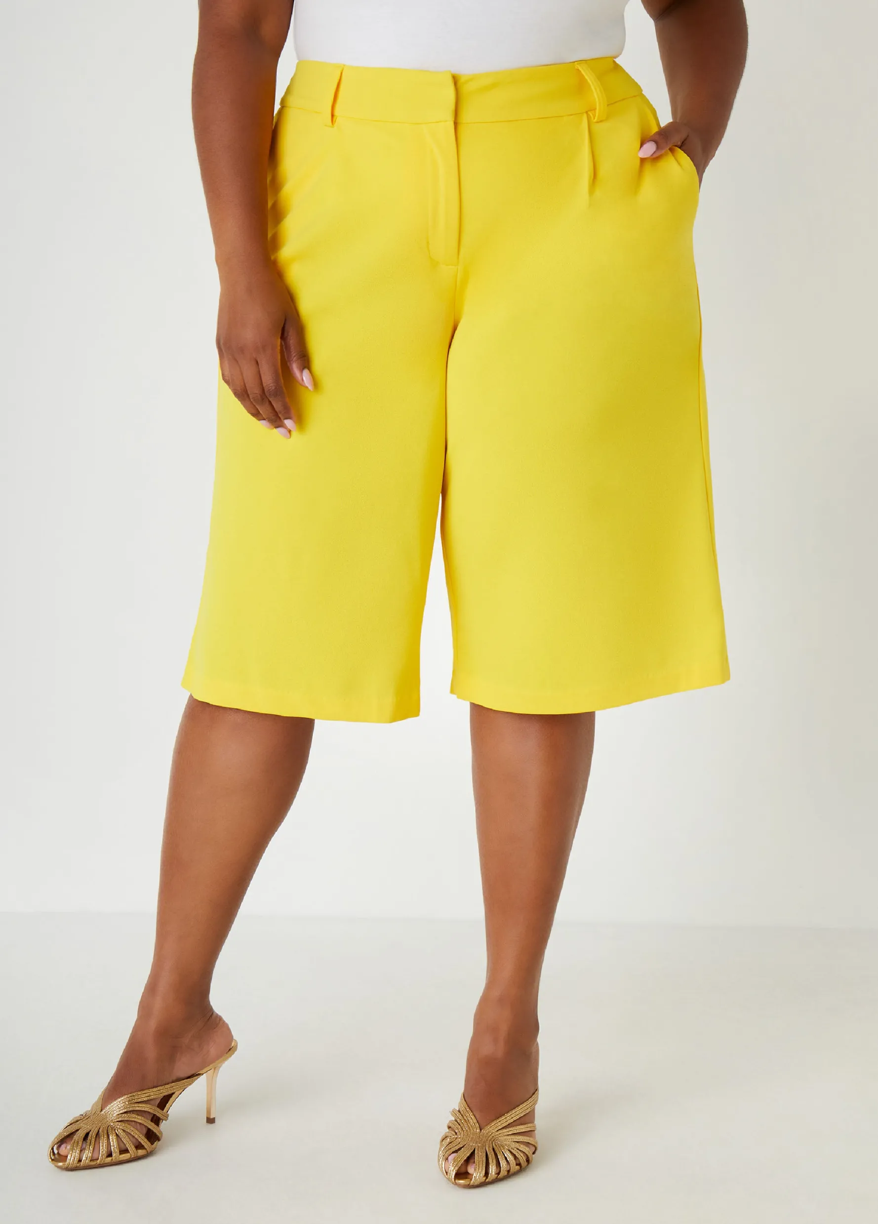 Discount Ashley Stewart Pleated Crepe Shorts