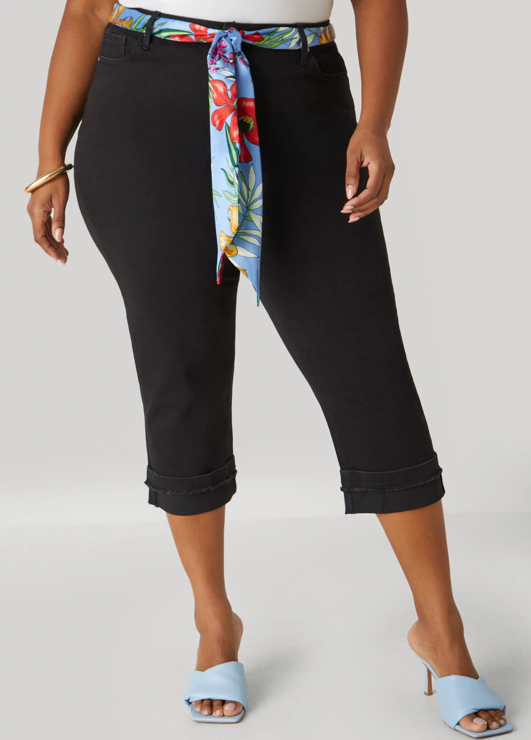 Clearance Ashley Stewart Scarf Belt Denim Capris