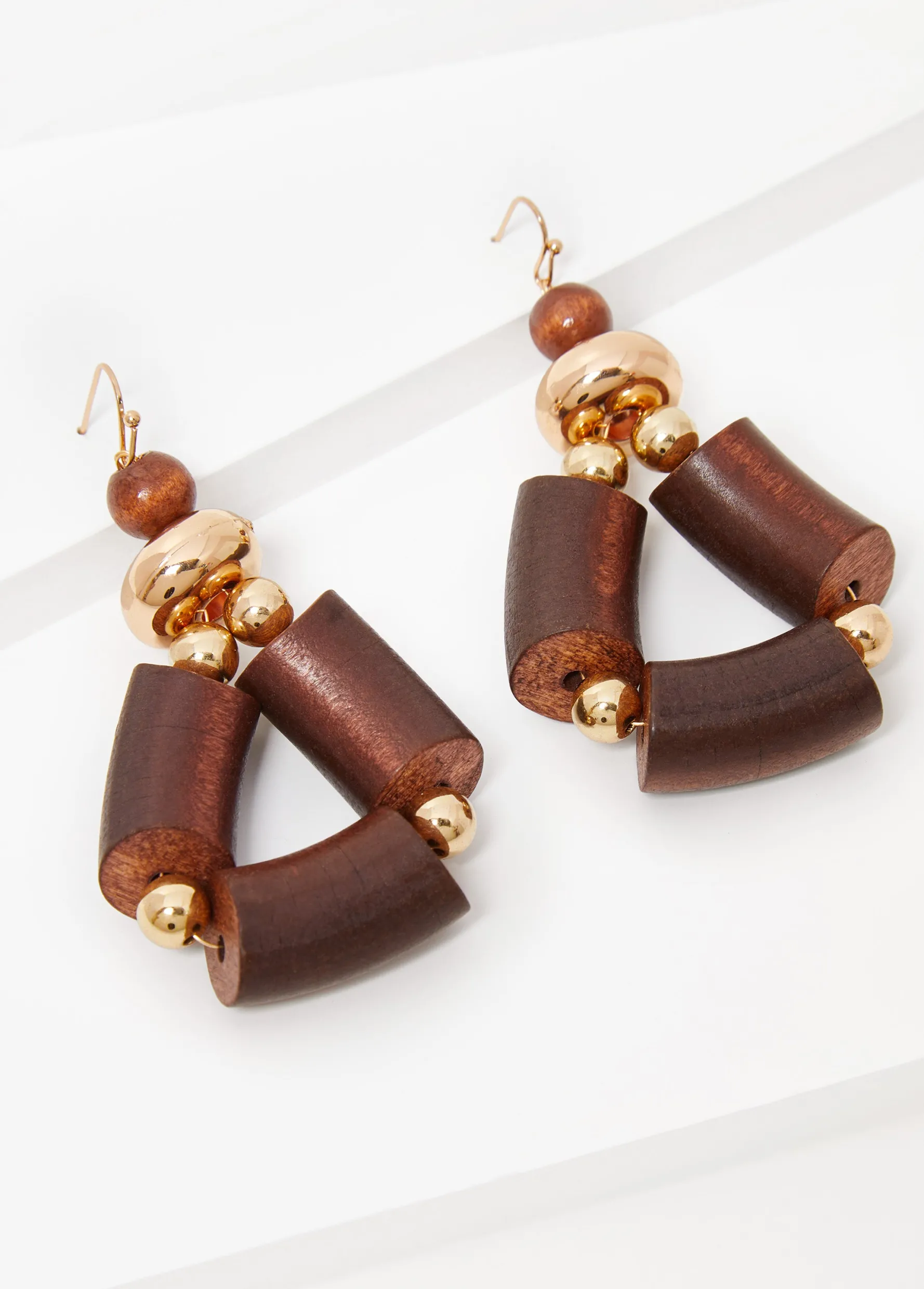 Outlet Ashley Stewart Wood And Bead Earrings Brown