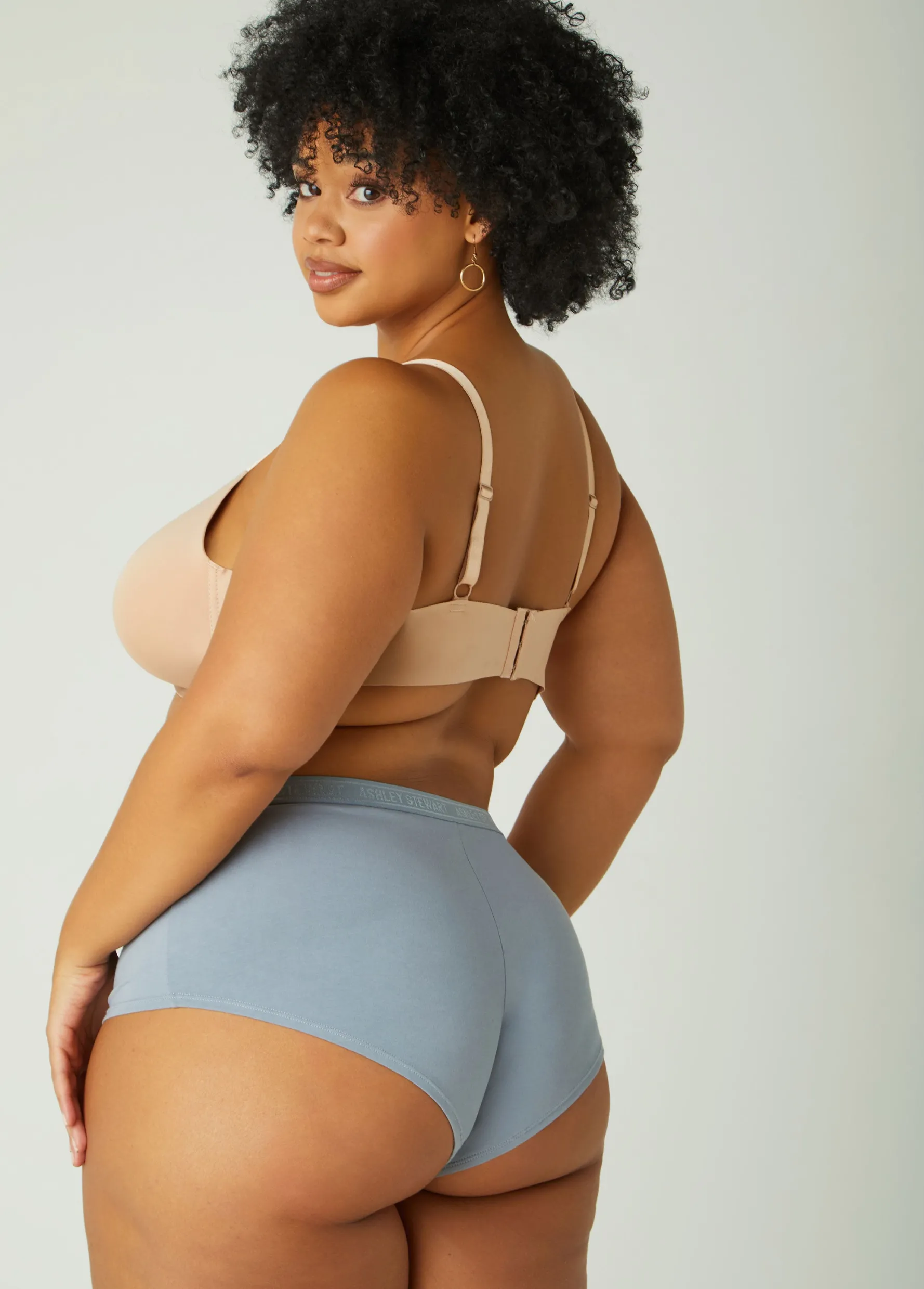New Ashley Stewart YMI 3 Pack Wireless Bras Navy